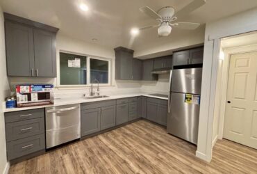 Cho Thuê Tầng Dưới Nhà 2 Tầng – Khu Seattle/Burien (98168)